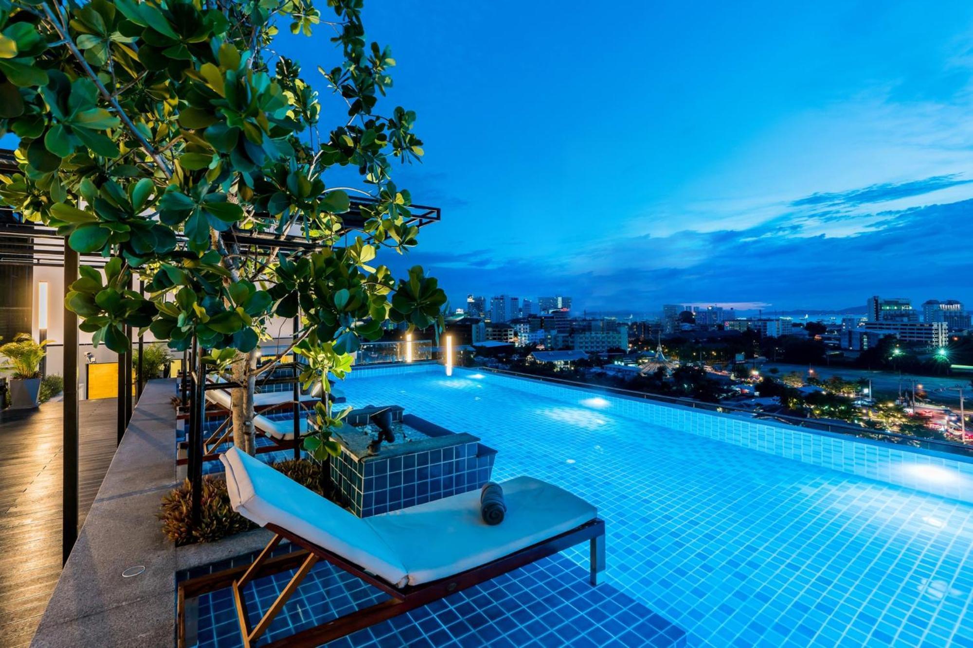 T Pattaya Hotel By Pcl Екстериор снимка