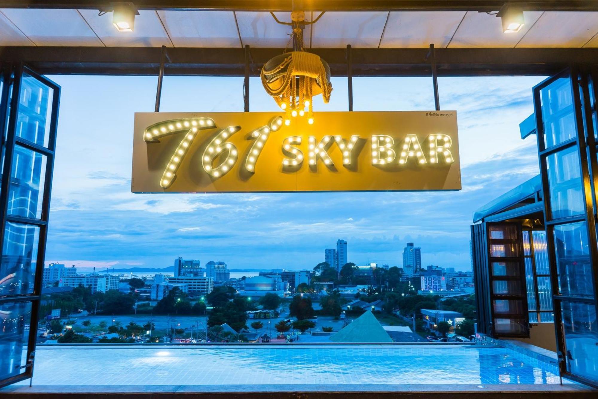 T Pattaya Hotel By Pcl Екстериор снимка
