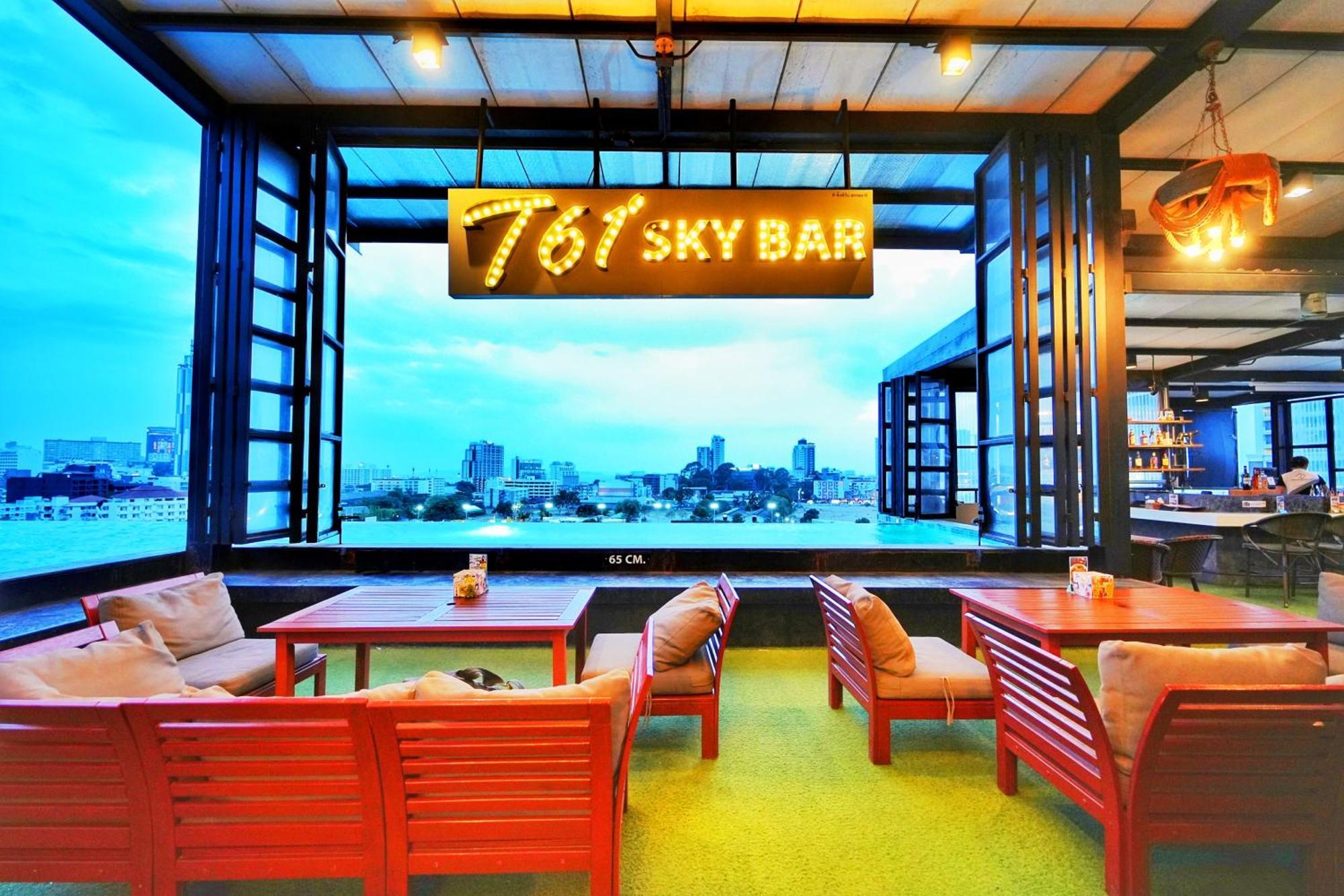 T Pattaya Hotel By Pcl Екстериор снимка